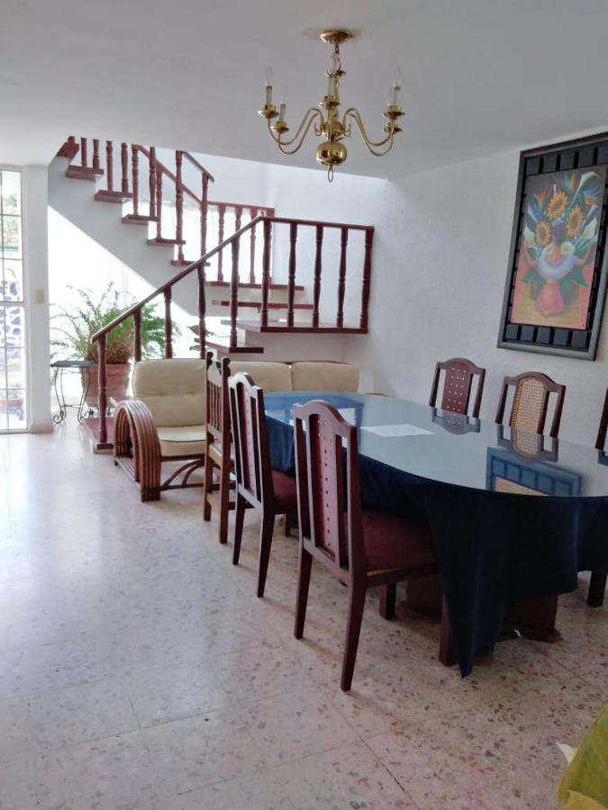 Casa Palmera Burgos Cuernavaca Темикско Екстериор снимка